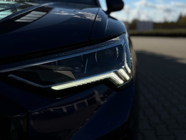 Audi Q3 S-Tronic Sportback