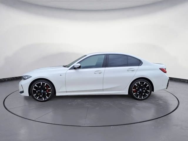 BMW 320 320d M-Sport Sedan xDrive