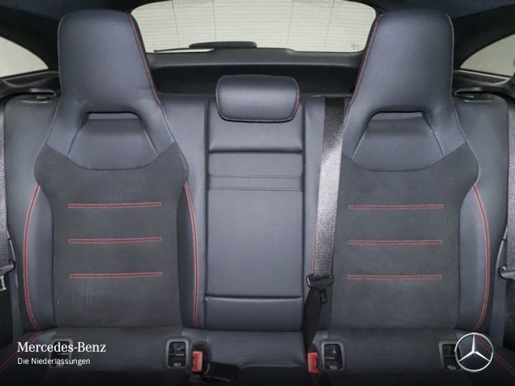 Mercedes-Benz CLA 200 AMG Line Shooting Brake