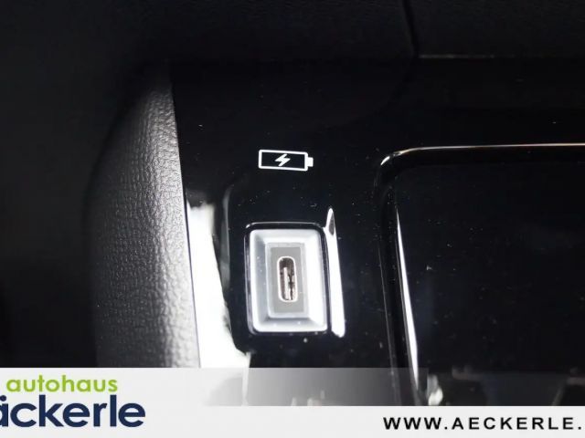 Peugeot E-2008 GT-Line