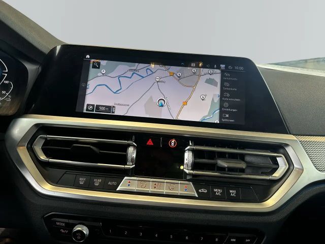 BMW 330 330e M-Sport Touring xDrive