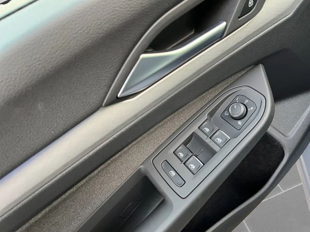 Volkswagen Golf 1.5 TSI Life Variant