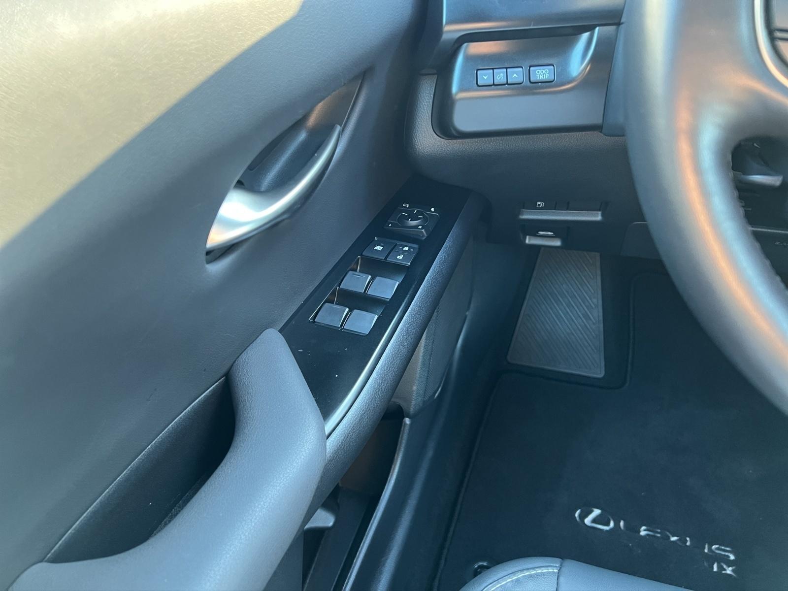 Lexus UX 250h F Sport Sport