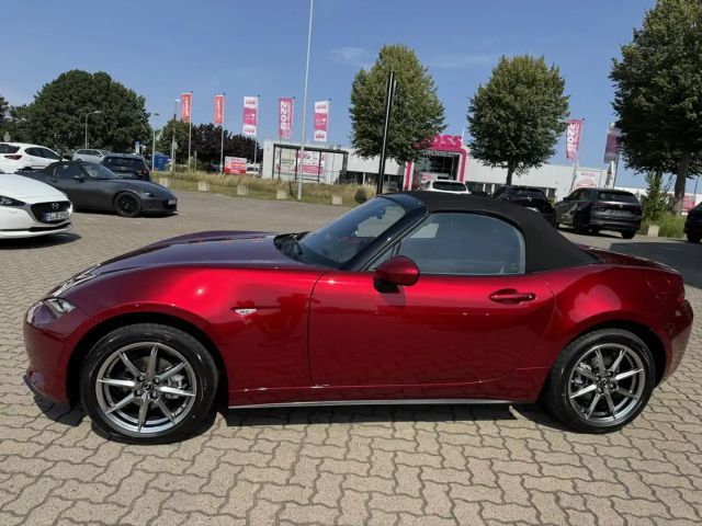 Mazda MX-5 Exclusive-line SkyActiv