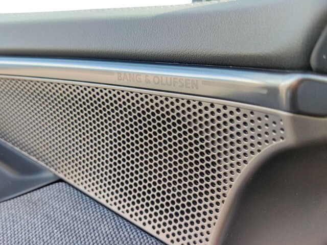 Audi A6 Avant Quattro S-Tronic