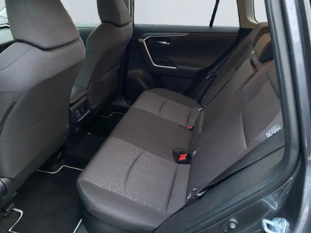 Toyota RAV4 4x2 Hybride Team D