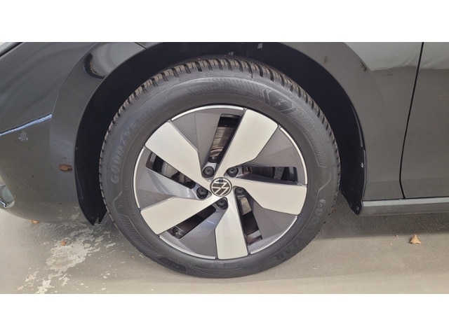 Volkswagen Passat 1.5 eTSI DSG Variant