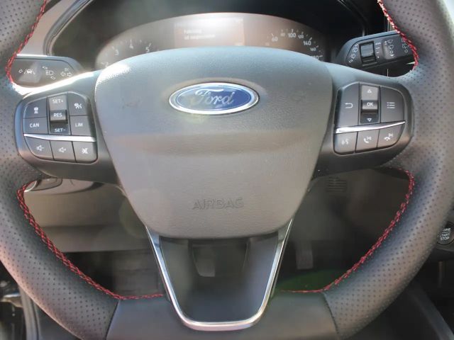 Ford Focus EcoBoost ST Line
