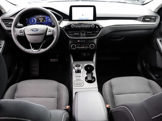 Ford Kuga Hybrid Titanium