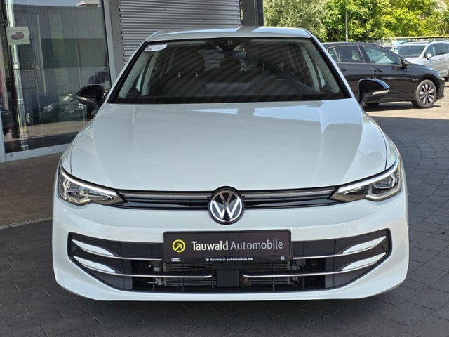 Volkswagen Golf 1.5 eTSI DSG Golf VIII