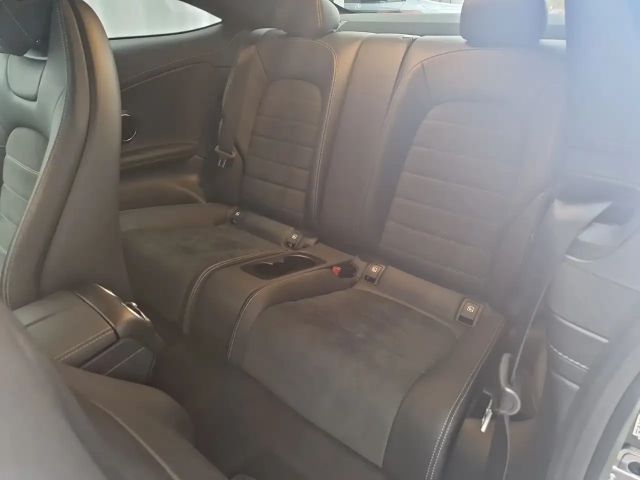 Mercedes-Benz C 220 4MATIC C 220 d Coupé