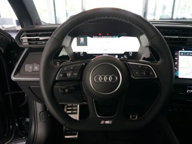 Audi A3 35 TFSI S-Line Sedan Sportback