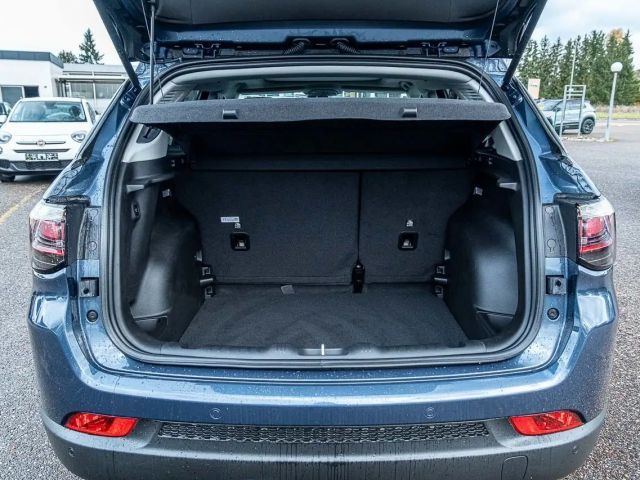 Jeep Compass MY25 NORTH STAR