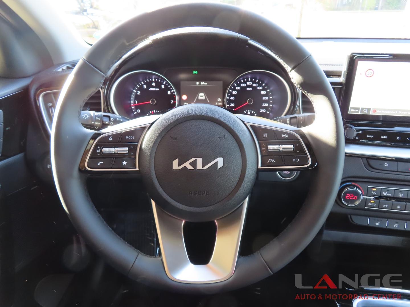 Kia Ceed Ceed 1.5T 140 SPI TEC LEDER Navi Klimaautom SHZ 