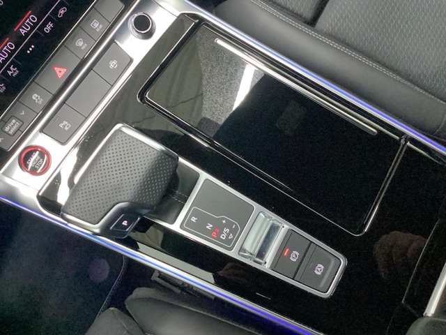 Audi S6 Avant Quattro