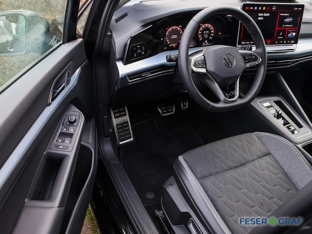 Volkswagen Golf 1.5 eTSI DSG