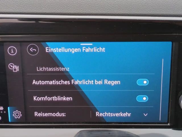 Volkswagen Golf 1.0 TSI Life Variant