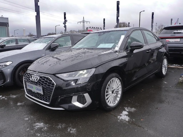Audi A3 30 TFSI S-Tronic Sedan