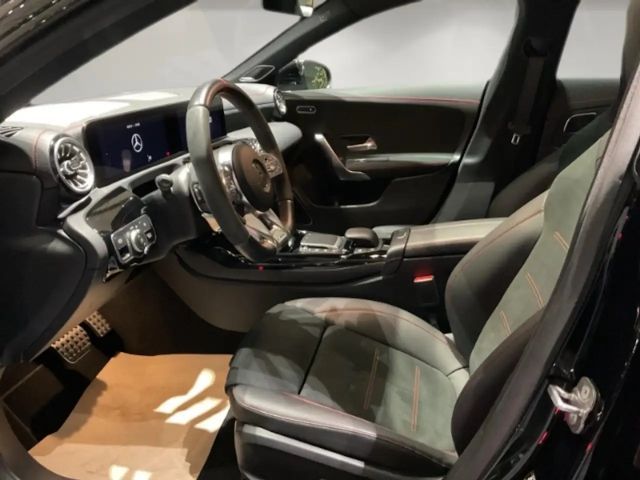 Mercedes-Benz CLA 45 AMG 4MATIC AMG Line Sedan