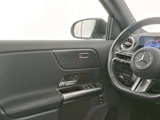 Mercedes-Benz EQA 350 AMG Line Advanced