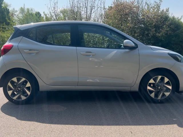 Hyundai i10 1.0 Trend