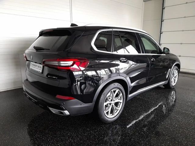 BMW X5 xDrive45e