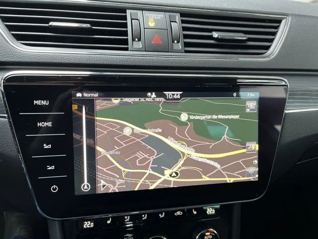 Skoda Superb 2.0 TDI Combi Style Style