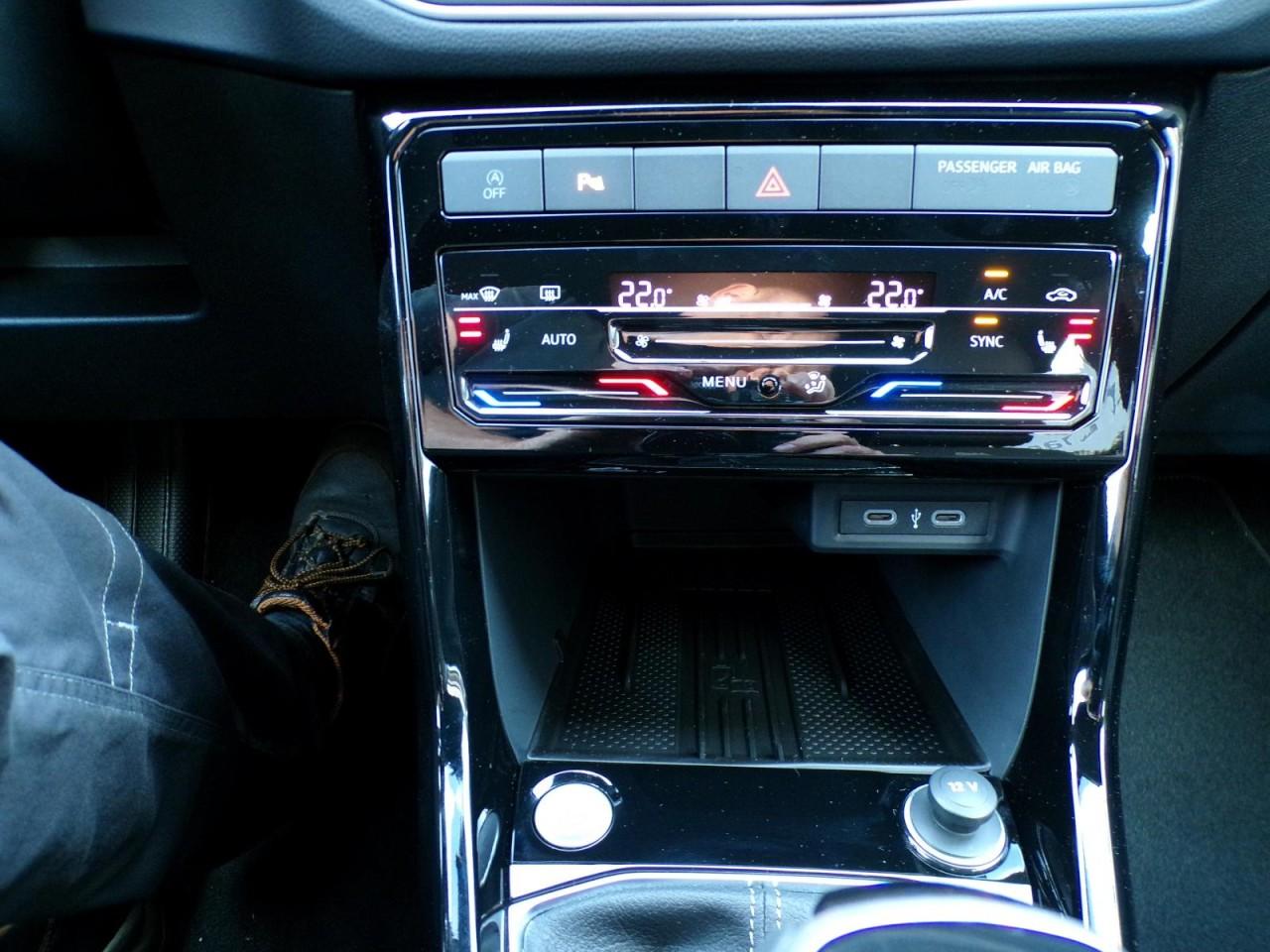 Volkswagen T-Cross 1.0 TSI DSG R-Line