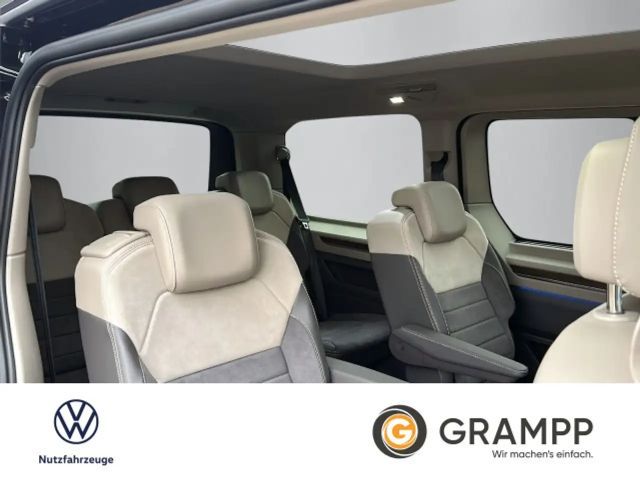 Volkswagen Multivan 2.0 TDI DSG Style T7