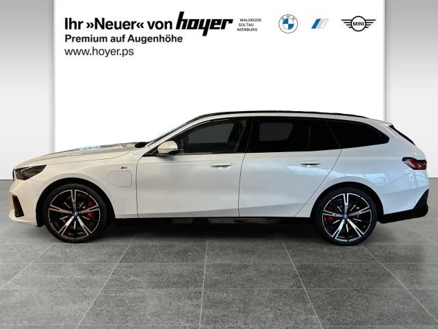 BMW 530 530e M-Sport Touring xDrive