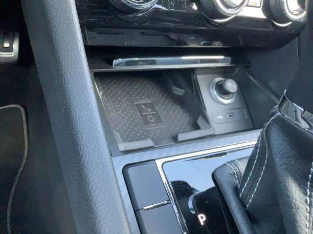 Skoda Superb 2.0 TSI 4x4 Combi Sportline