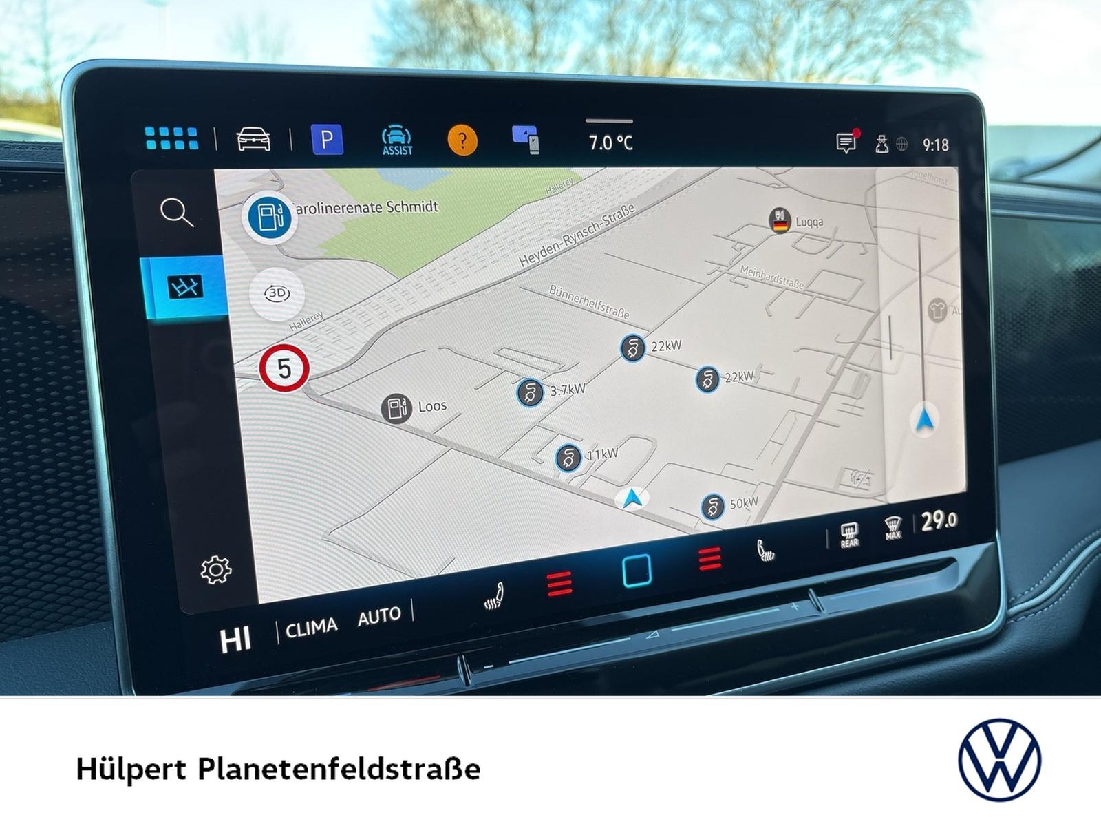 Volkswagen Passat 1.5 eTSI Business Variant