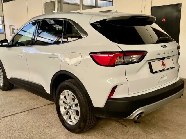 Ford Kuga Hybrid Titanium X