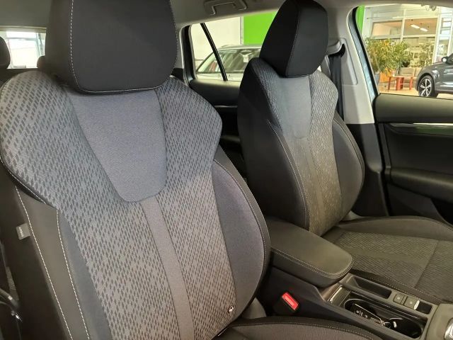 Skoda Octavia 2.0 TDI Combi Style Style