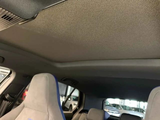 Volkswagen Golf BLACK AKRAPO*270*PANO*AHK*DCC*360