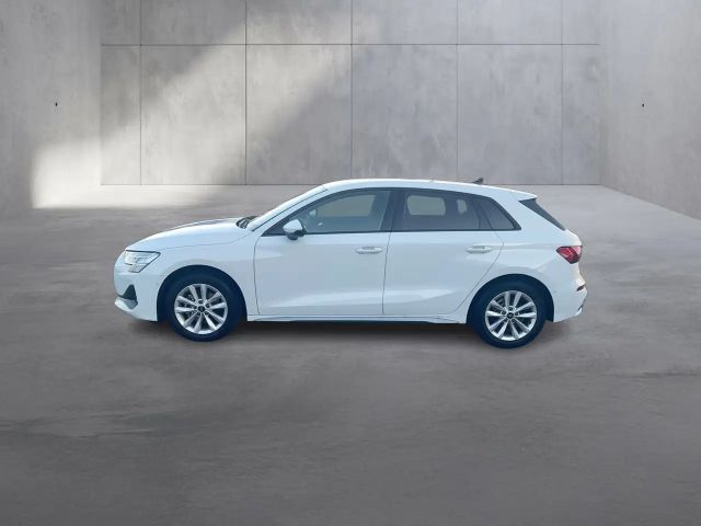 Audi A3 30 TFSI Sedan