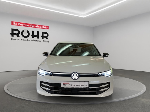 Volkswagen Golf 1.5 TSI BMT Golf VIII