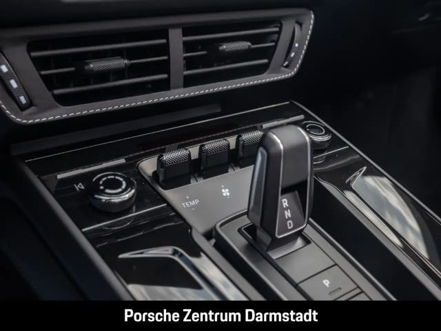 Porsche 992 Cabrio Carrera S