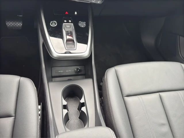 Audi Q4 e-tron 45 ADVANCED LM21 WÄRMEPUMPE AHK HuD LE