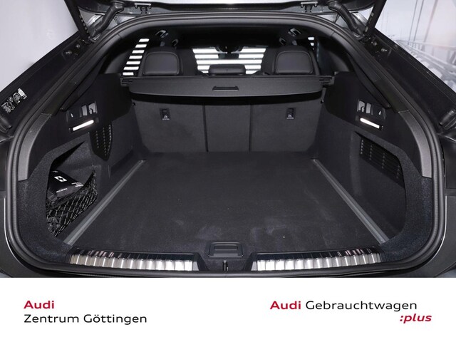 Audi A6 Avant Quattro S-Tronic