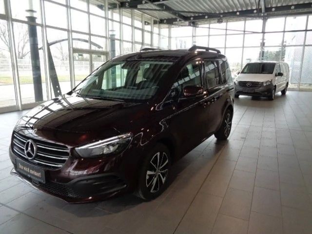 Mercedes-Benz T 180 T 180 NAVI,LED,KAMERA,SPUR,TW,NP:44.481,-EURO