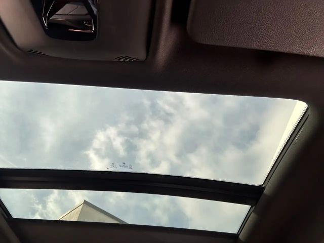 BMW 135 135i Sedan xDrive