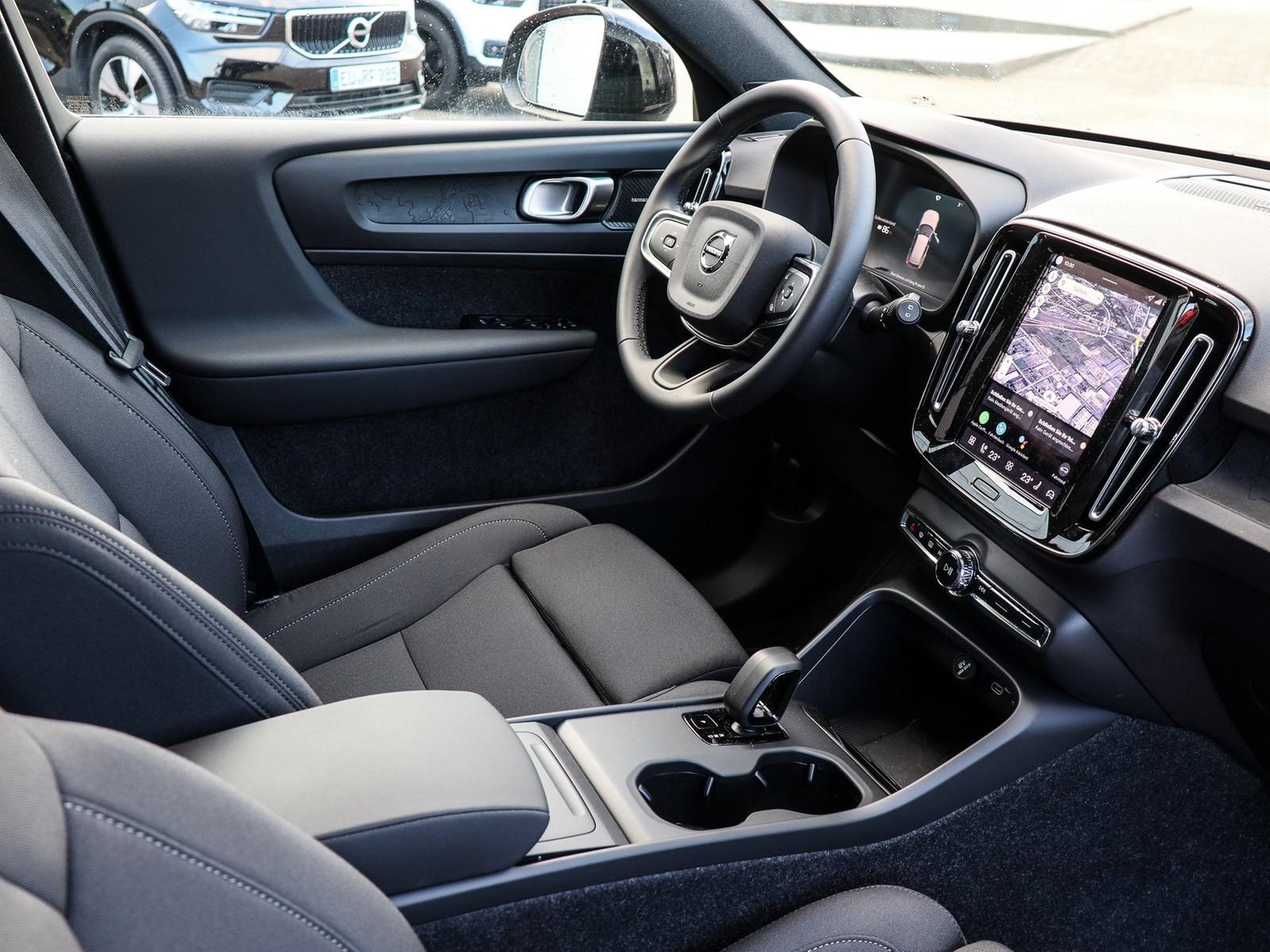 Volvo EX40 Extended range Plus Single motor