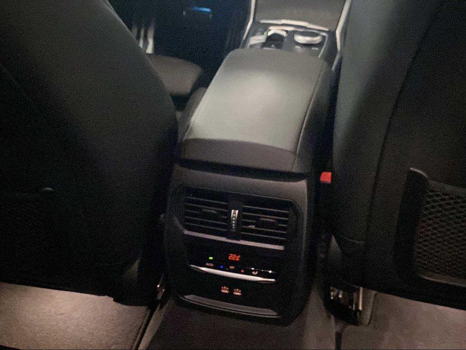 BMW 330 330e Touring