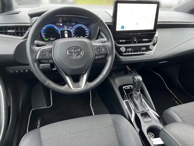 Toyota Corolla Hybride Team D