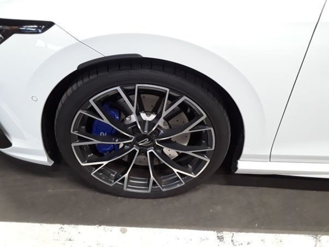 Volkswagen Golf 2.0 TSI 4Motion DSG Golf VIII