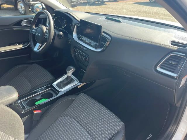 Kia XCeed Hybrid PHEV Vision