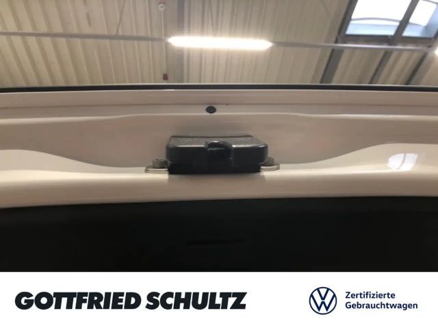 Volkswagen up! Active