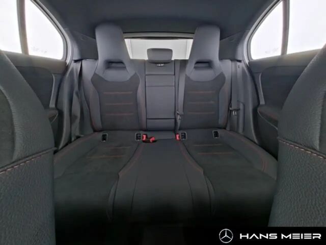Mercedes-Benz A 200 A 200 d AMG Line
