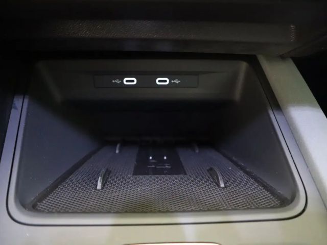 Cupra Leon VZ e-Hybrid